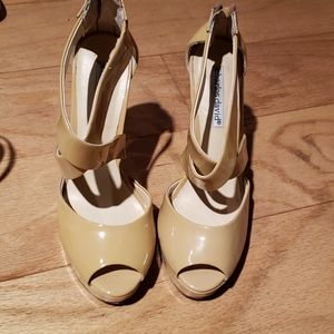 Charles david sandal